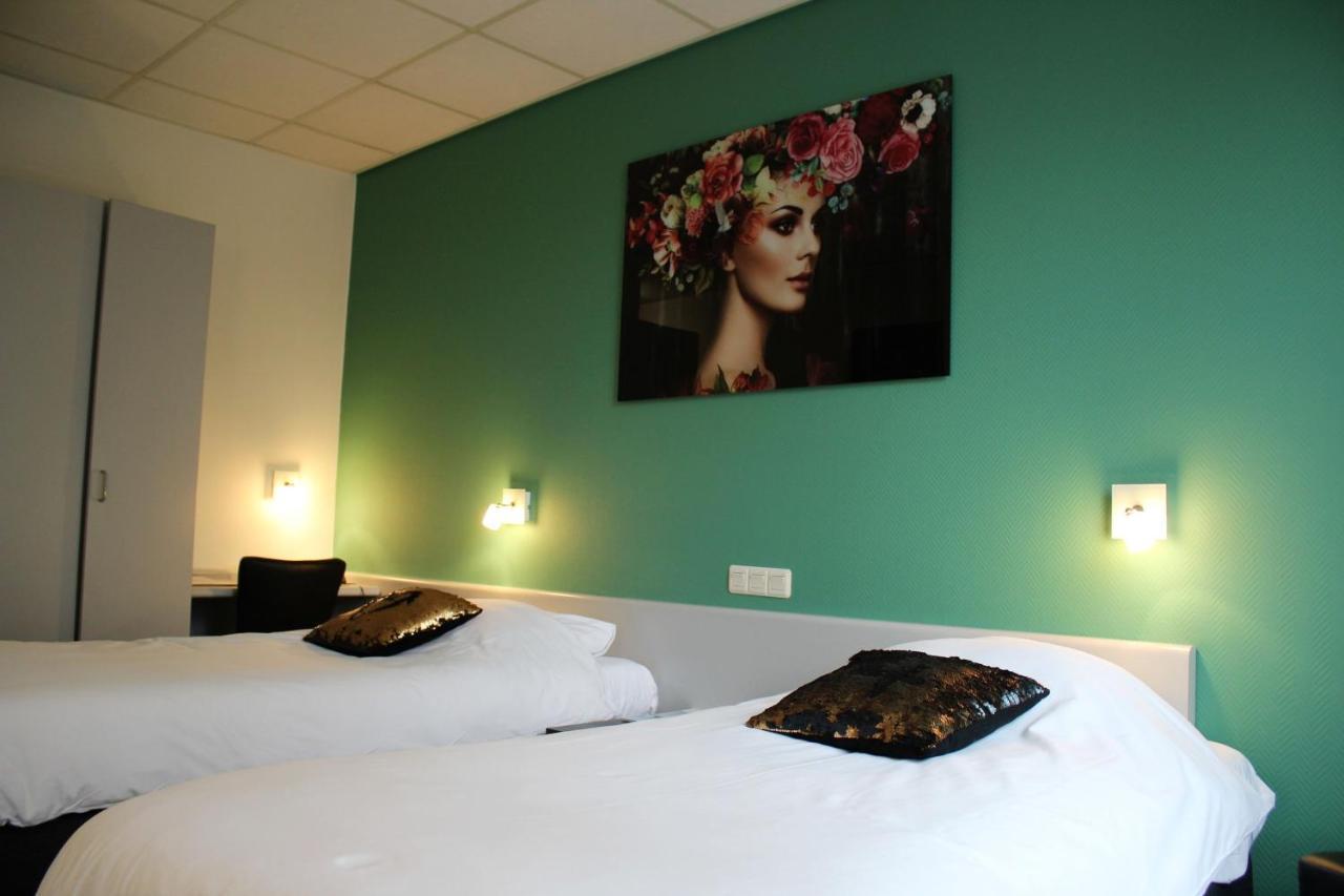 אלסמיר Hotel Restaurant De Jonge Heertjes מראה חיצוני תמונה