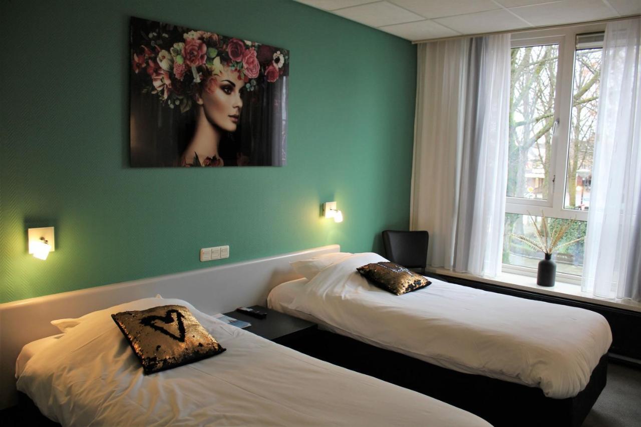 אלסמיר Hotel Restaurant De Jonge Heertjes מראה חיצוני תמונה
