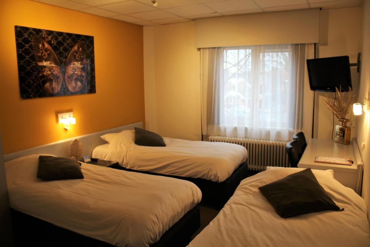 אלסמיר Hotel Restaurant De Jonge Heertjes מראה חיצוני תמונה